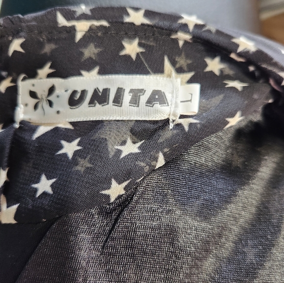 Unita Starry print witchy-core  deep V black flowy lined maxi dress - Picture 7 of 7